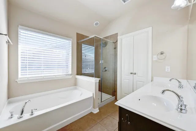 $1,800 | 237 Strawberry Blonde Drive, Buda, TX 78610