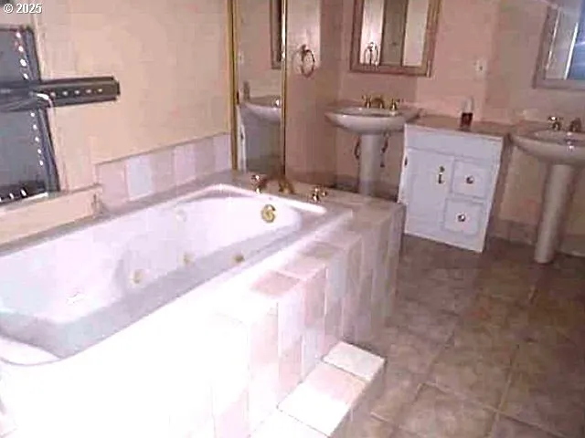 $614,800 | 5272 Northeast 20th Avenue, Portland, OR 97211