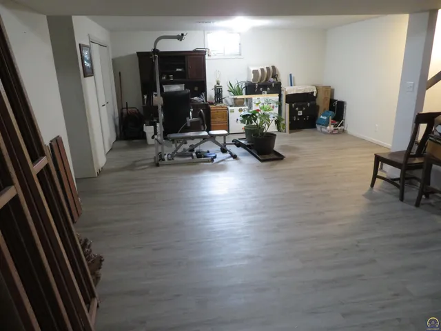 $350,000 | 208 Sunflower, Ozawkie, KS 66070