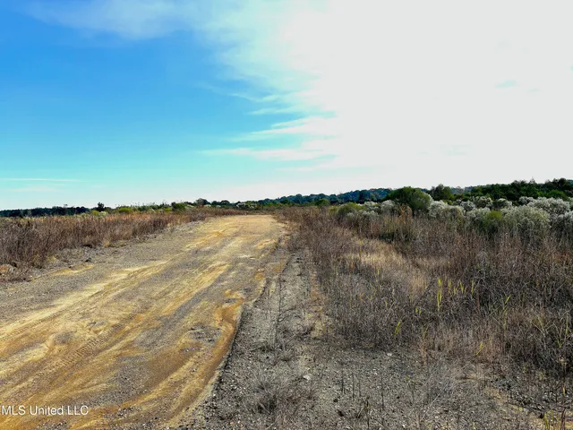 $1,600,000 | 49 Us, Jackson, MS 39209