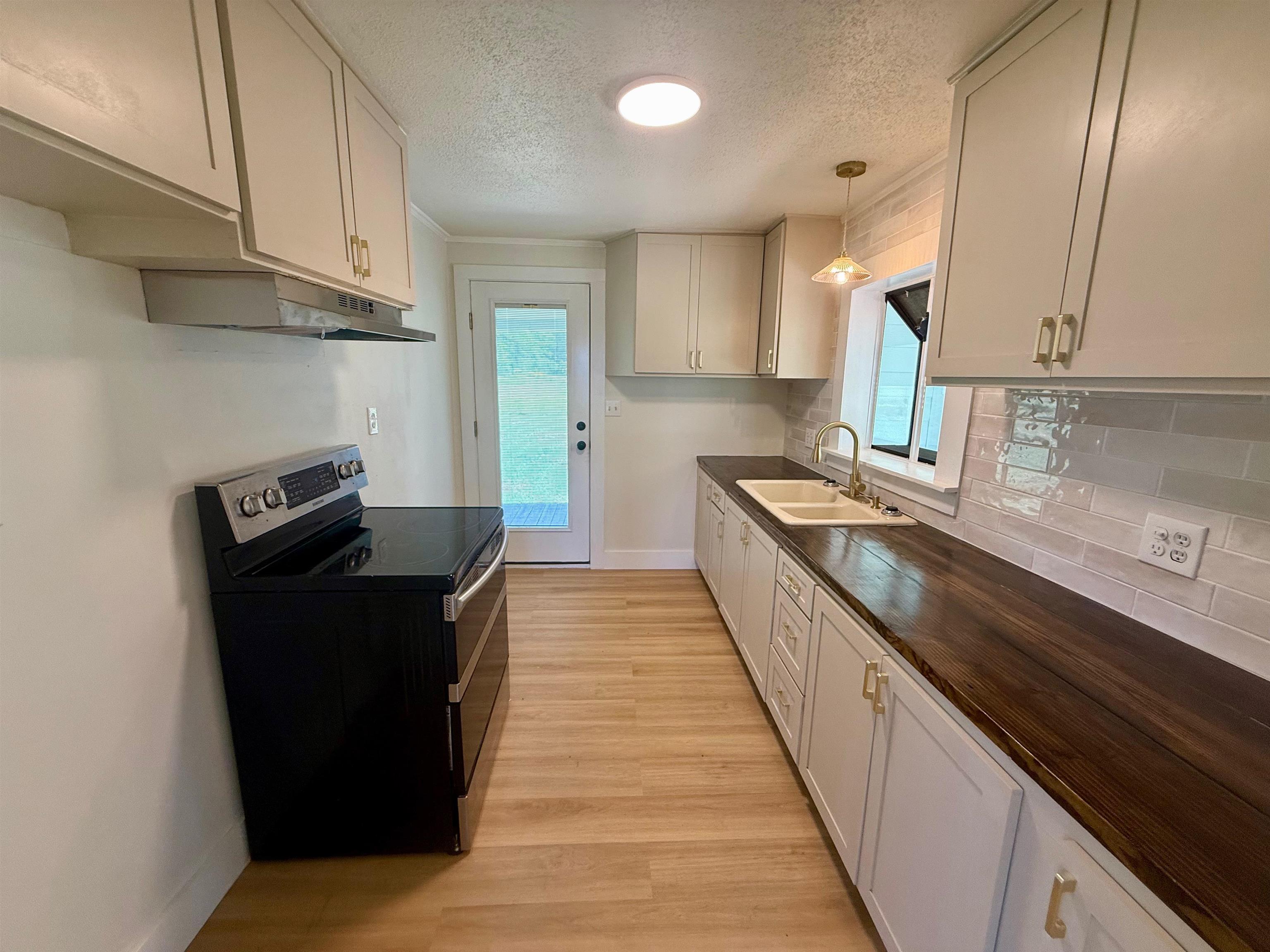 11698 Poser Road Foley, AL 36535 - Photo 15 of 20 Kitchen