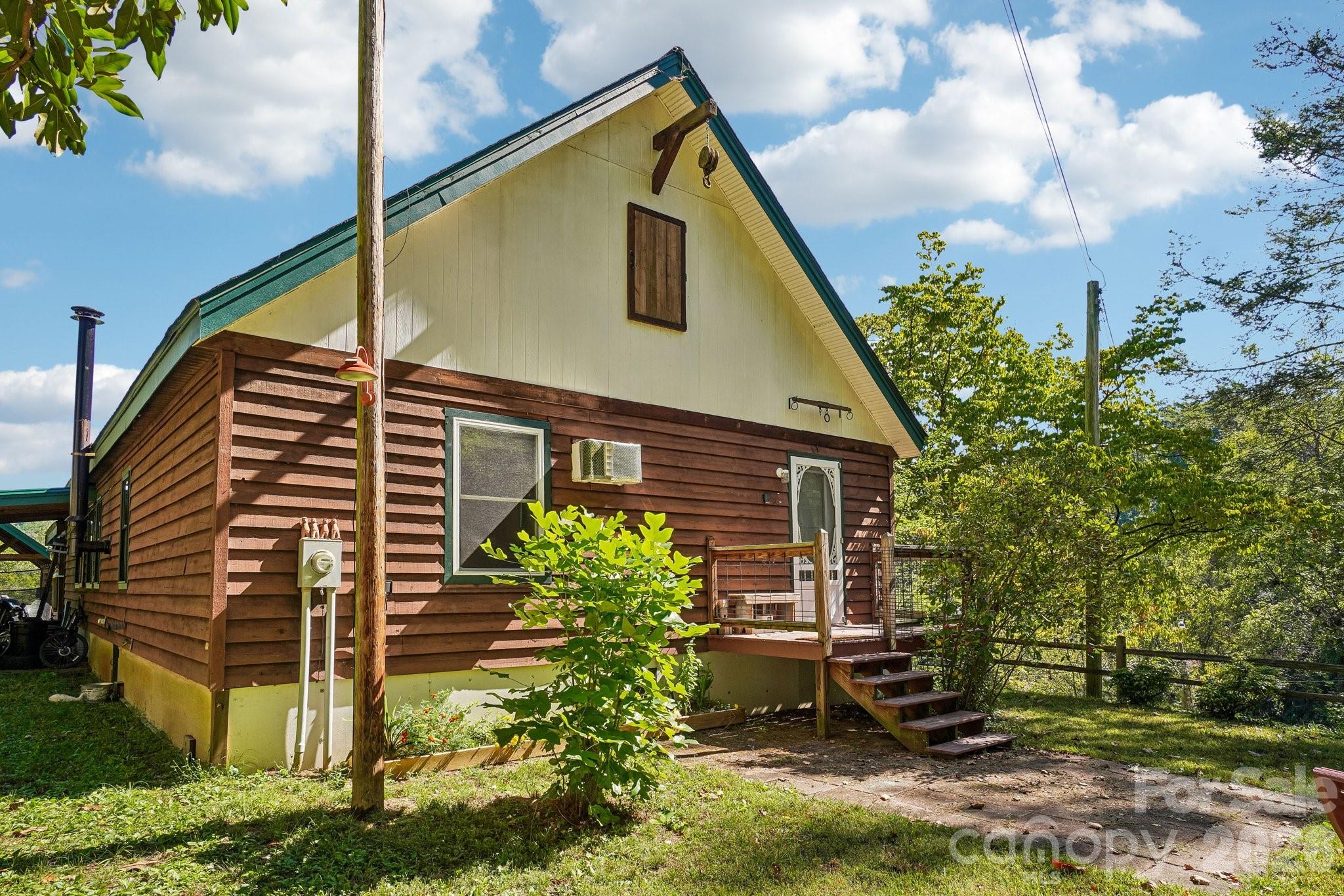 49 Ramsey Road Marshall, NC 28753 - Photo 10 of 41 Gallery Image 10