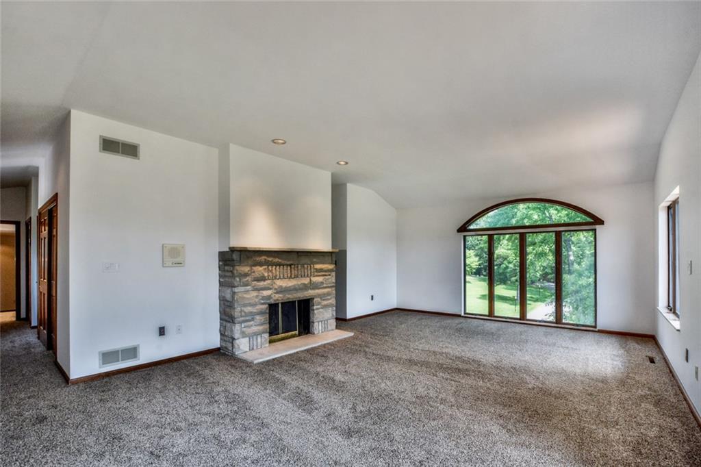10025 Grubbs Road Wexford, PA 15090 - Photo 14 of 21 Gallery Image 14