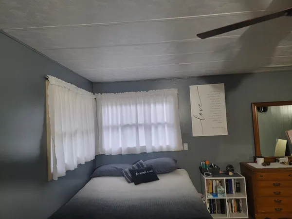 $610,000 | S7165 Lake Hillpoint Wi 53937, Hillpoint, WI 53937