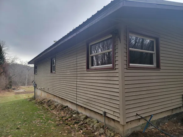 $610,000 | S7165 Lake Hillpoint Wi 53937, Hillpoint, WI 53937