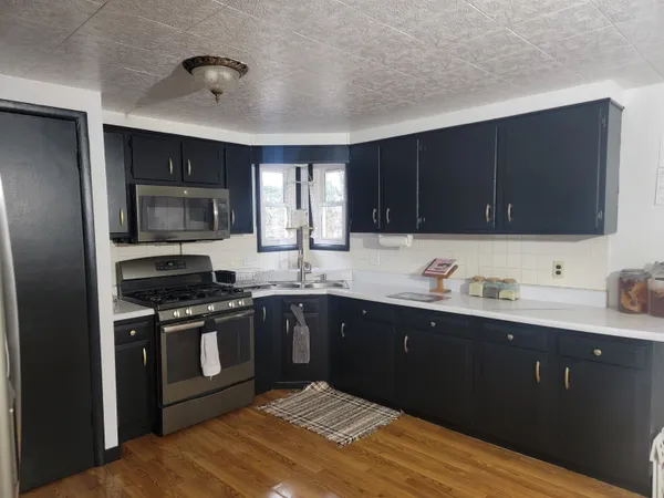 $610,000 | S7165 Lake Hillpoint Wi 53937, Hillpoint, WI 53937