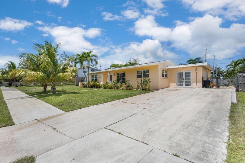 1503 High Ridge Road Lake Worth, FL 33461 - Photo 2 of 23 Front 4