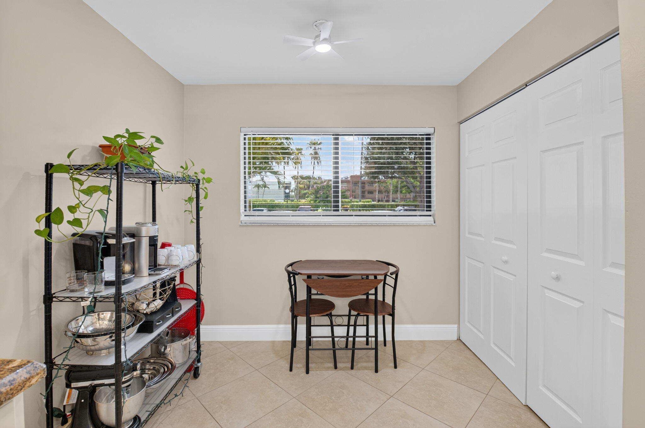 15075 Witney Road, Unit 112 Delray Beach, FL 33484 - Photo 8 of 36 23-web-or-mls-DSC_6555