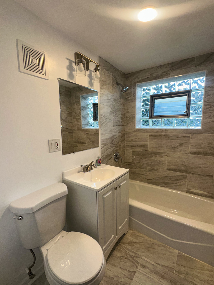 2231 Prairie Street, Unit G Blue Island, IL 60406 - Photo 6 of 6