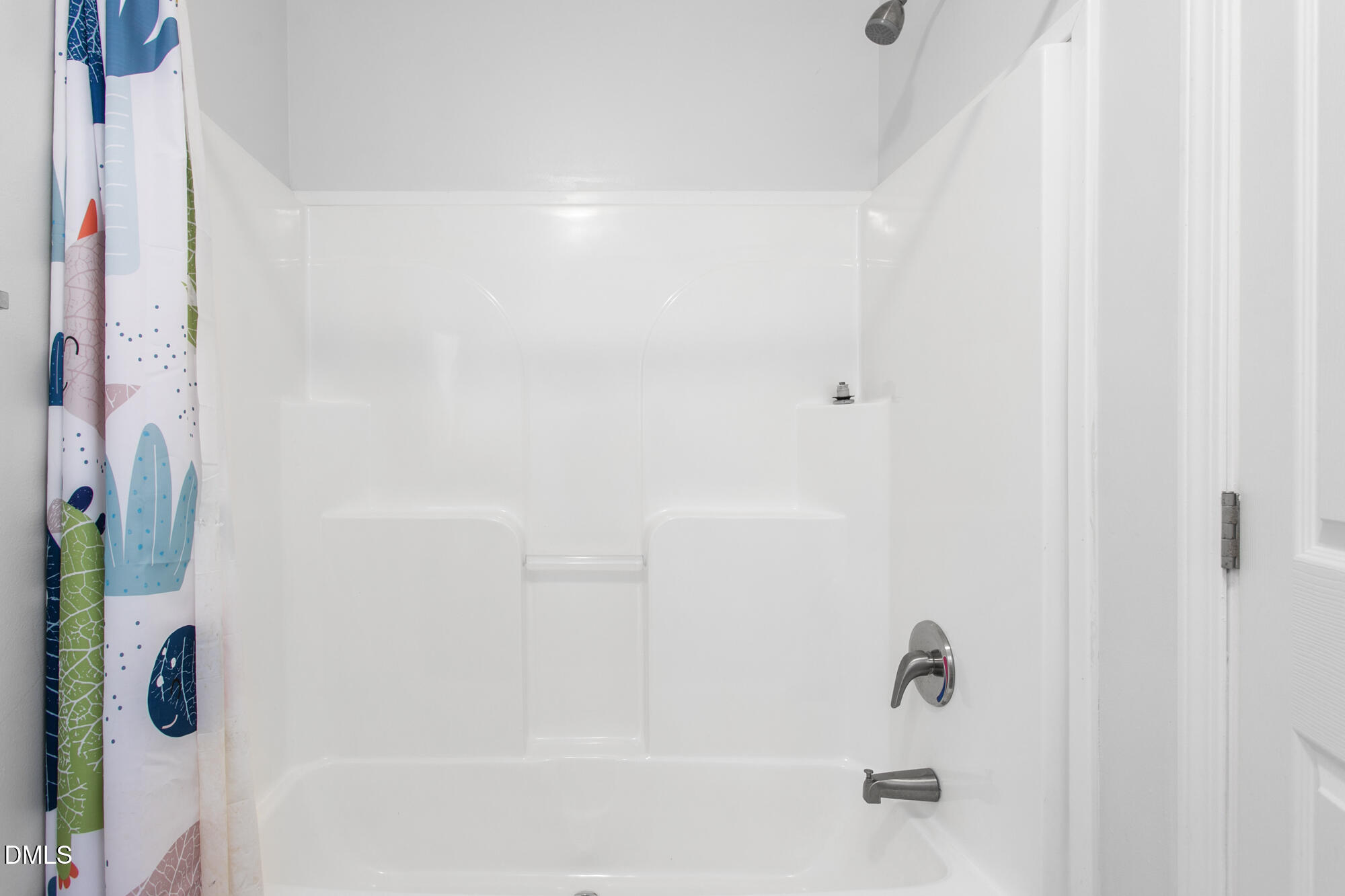 578 Brintle Road Reidsville, NC 27320 - Photo 22 of 37 a close up of a bathtub