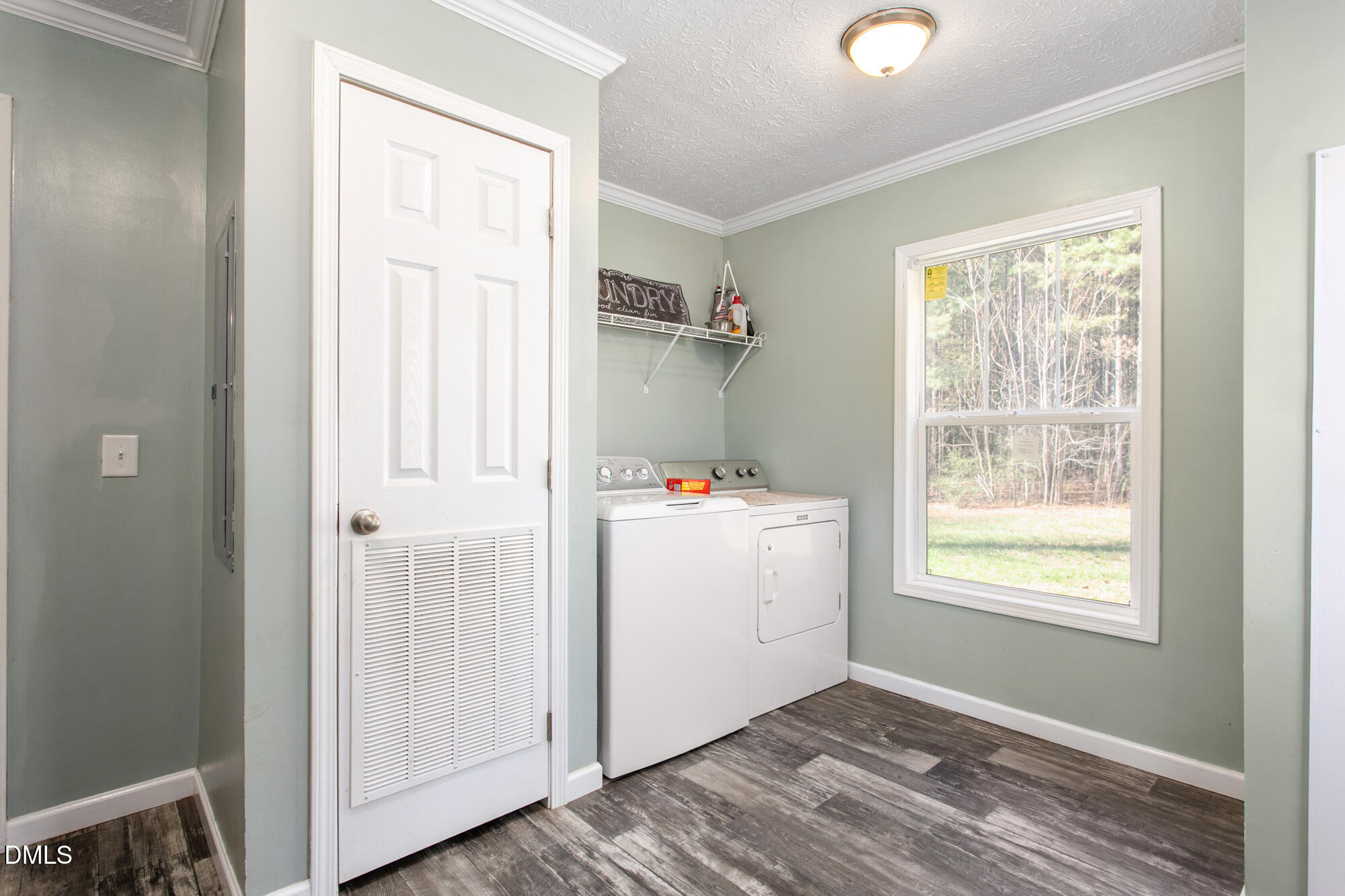 578 Brintle Road Reidsville, NC 27320 - Photo 27 of 37 a view of utility room with washer and dryer