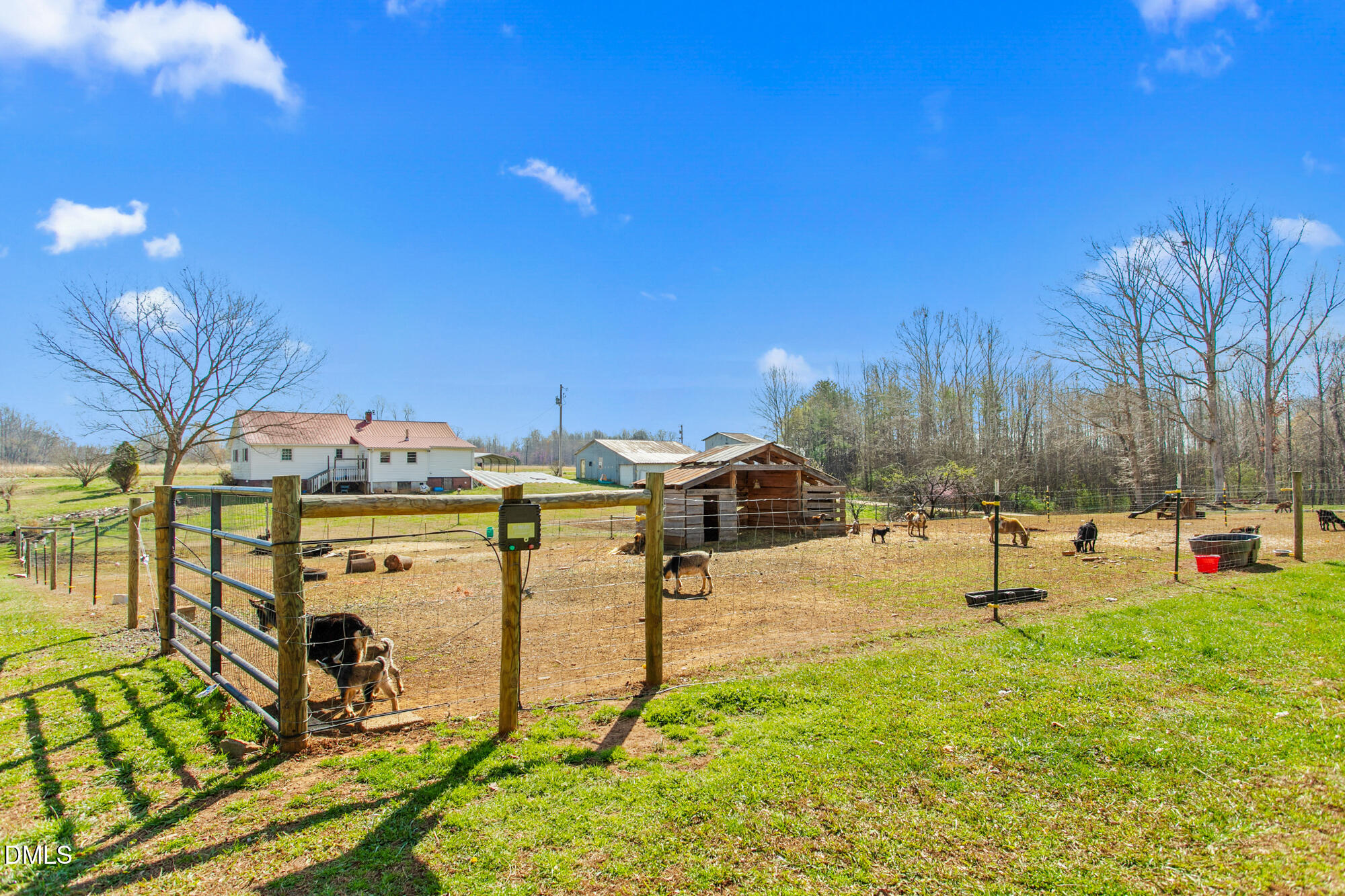 578 Brintle Road Reidsville, NC 27320 - Photo 32 of 37 a view of outdoor space with seating area