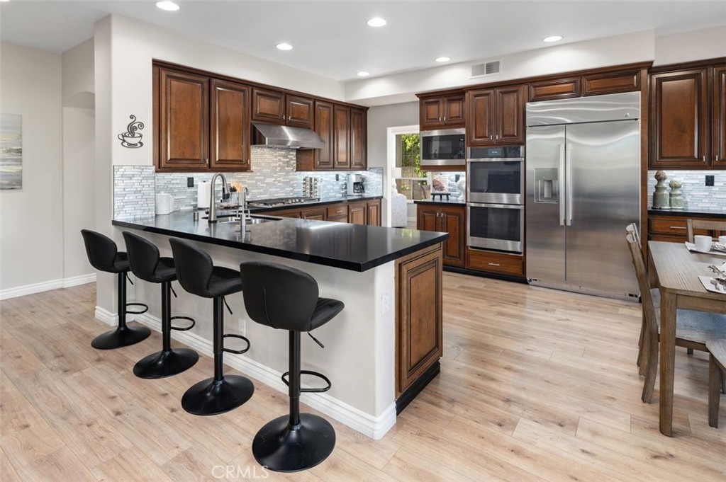 6 Beaconsfield Rancho Santa Margarita, CA 92679 - Photo 9 of 51 What's cooking for dinner tonight?