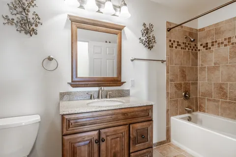 $699,000 | 117 Lake Manor Place, Unit 18, Crowley Lake, CA 93546