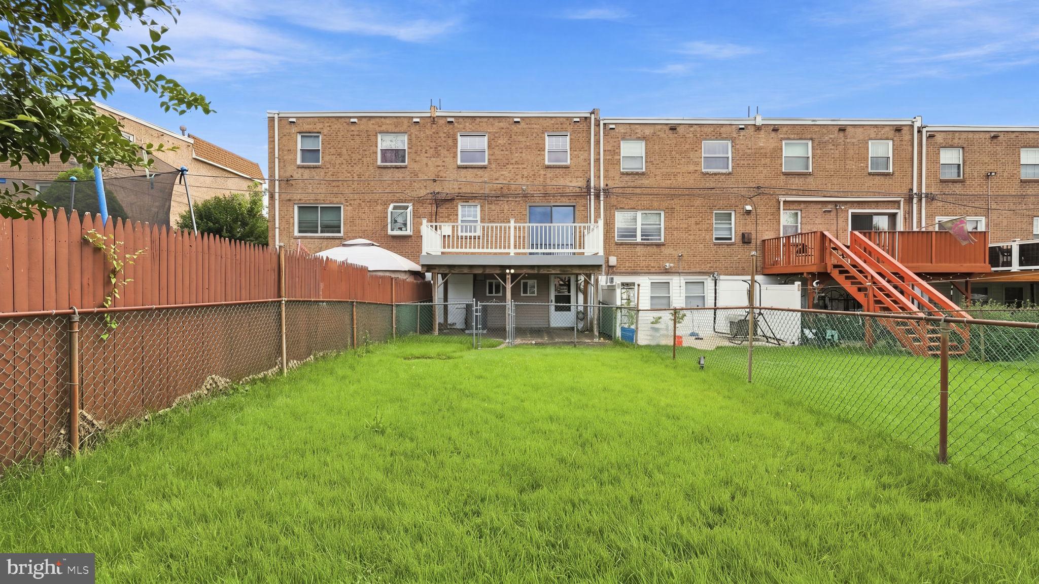 10228 West Keswick Road Philadelphia, PA 19114 - Photo 26 of 27 Gallery Image 26
