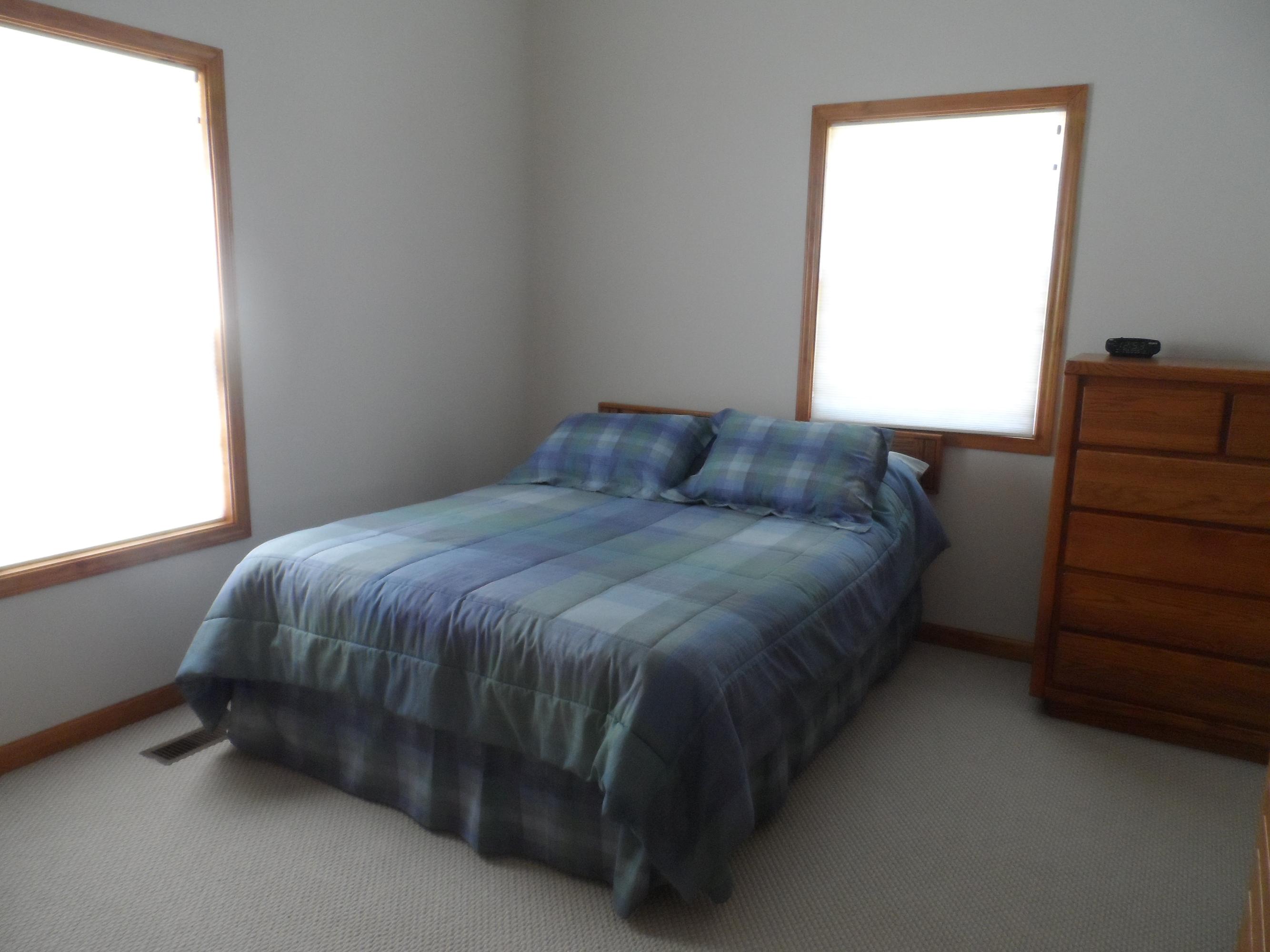 411 East Norris Point Road La Follette, TN 37766 - Photo 13 of 29 052