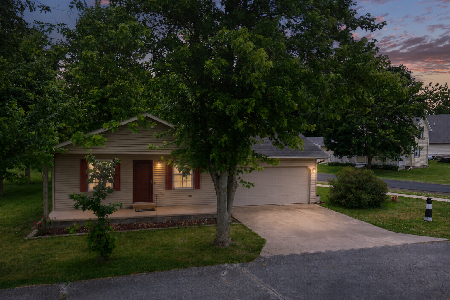 101 South State Street Danvers, IL 61732 - Photo 33 of 39