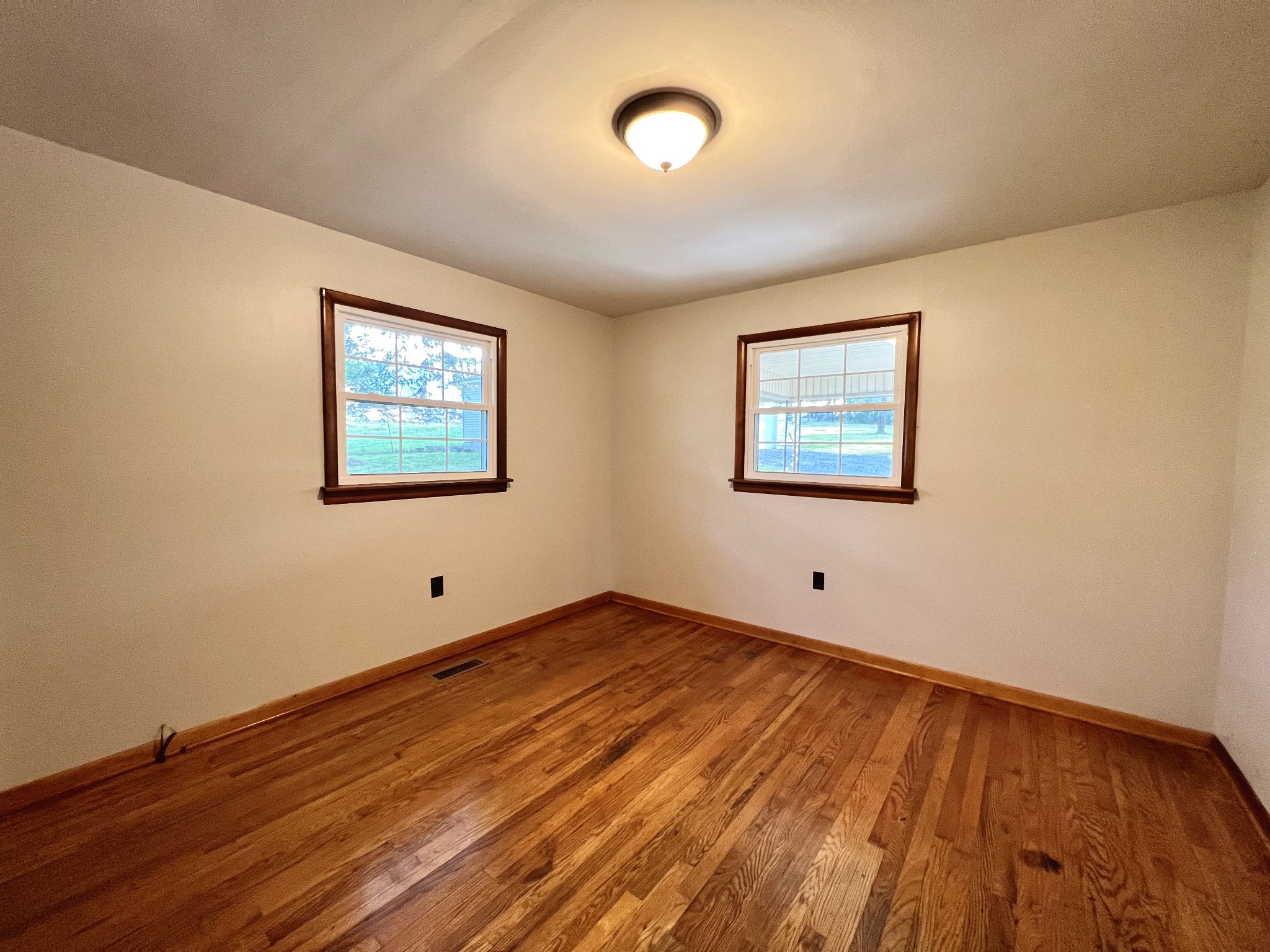 3250 Murfreesboro Road Woodbury, TN 37190 - Photo 11 of 15 Gallery Image 11