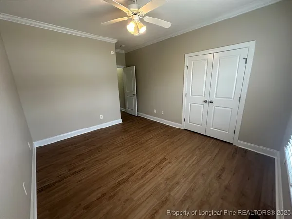 a room with black white checkered floor