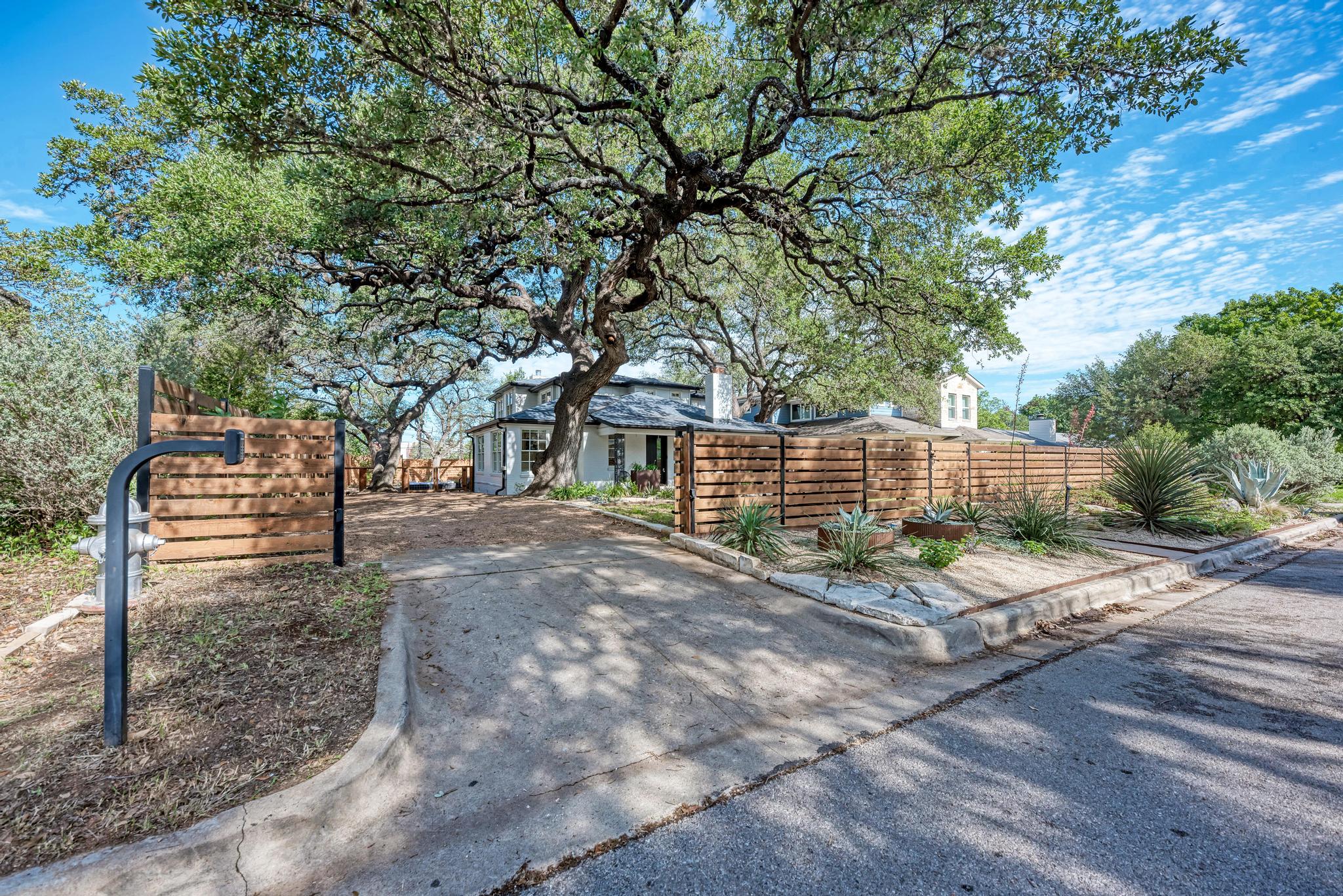 2308 Forest Avenue Austin, TX 78704 - Photo 37 of 40
