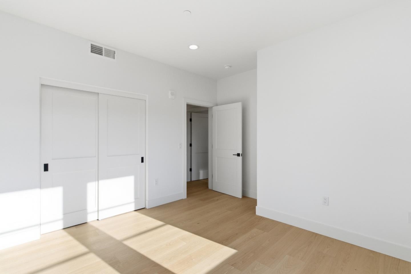 560 El Camino Real, Unit 406 San Carlos, CA 94070 - Photo 32 of 48 a view of an empty room