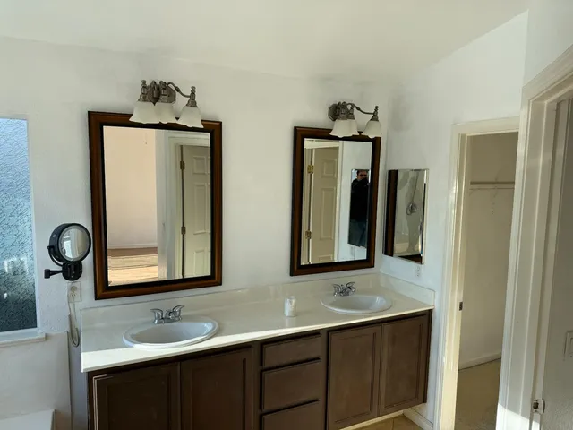 $572,900 | 3042 Tenaya Lane, Stockton, CA 95212