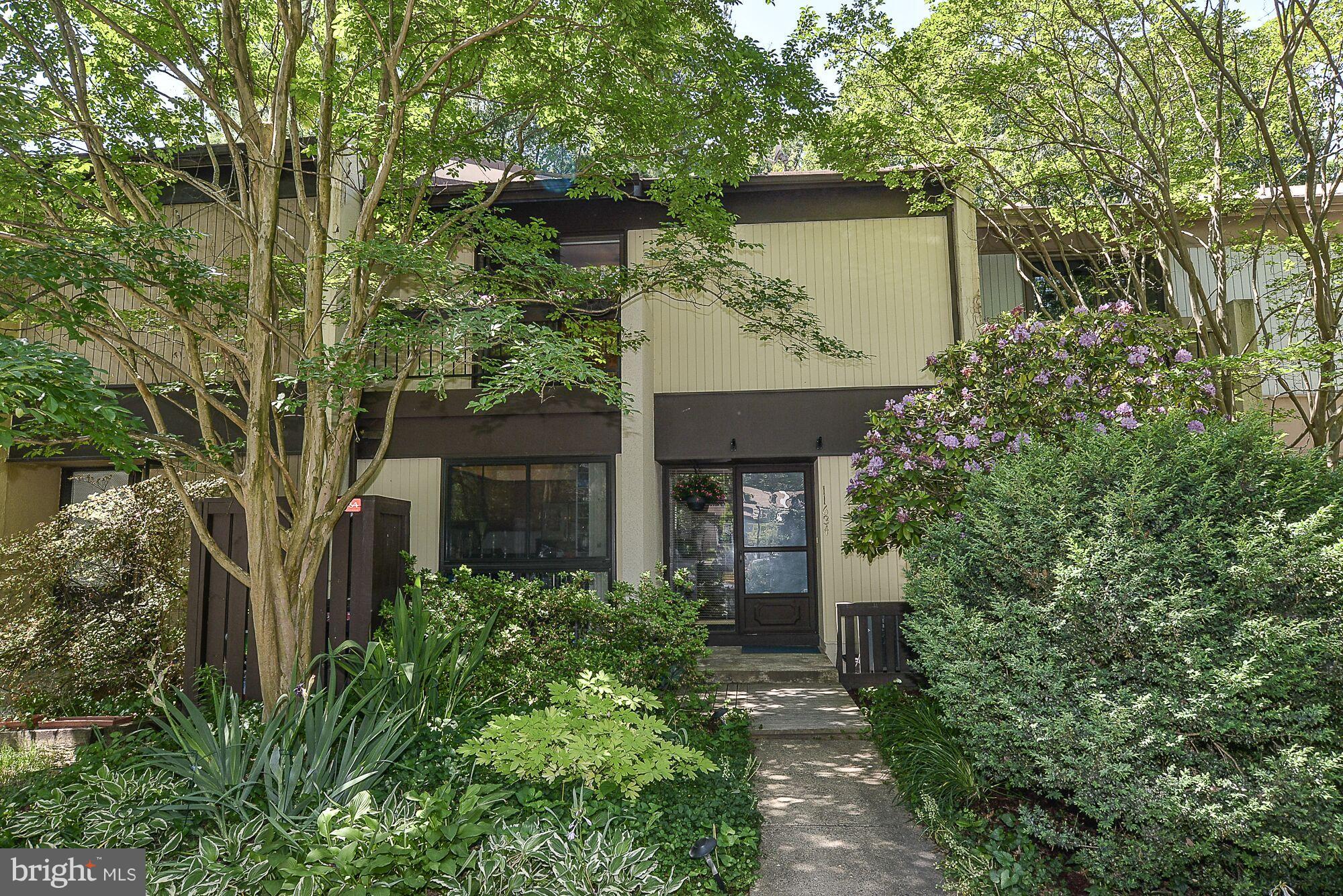 11634 Newbridge Court Reston, VA 20191 - Photo 1 of 25 Exterior (Front)