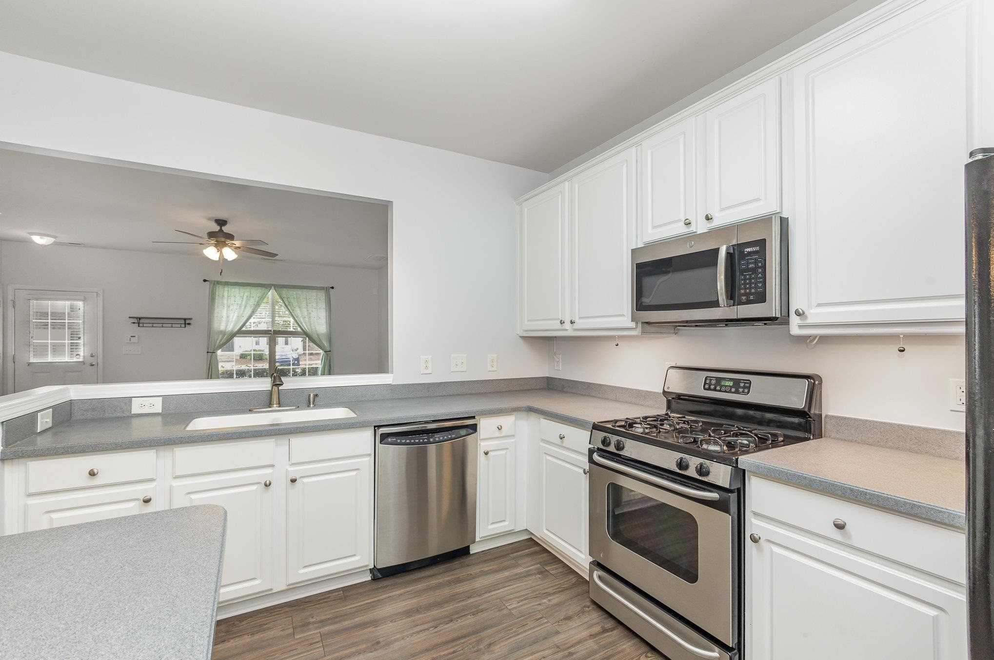 8310 Clasara Circle Raleigh, NC 27613 - Photo 8 of 30 Photo 8