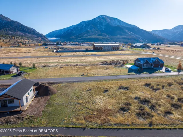 $215,000 | Lot 70 Columbine Street, Alpine, WY 83128