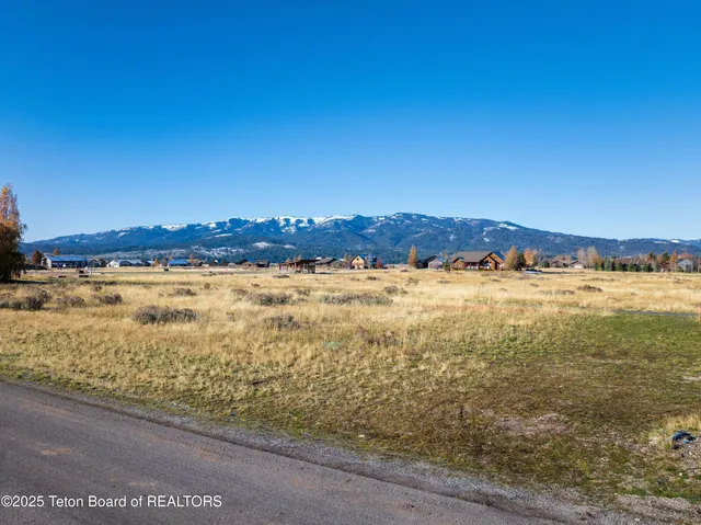 $215,000 | Lot 70 Columbine Street, Alpine, WY 83128