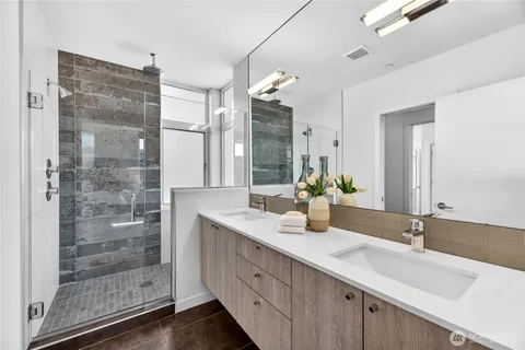 $1,049,000 | 4153 California Avenue Southwest, Seattle, WA 98116