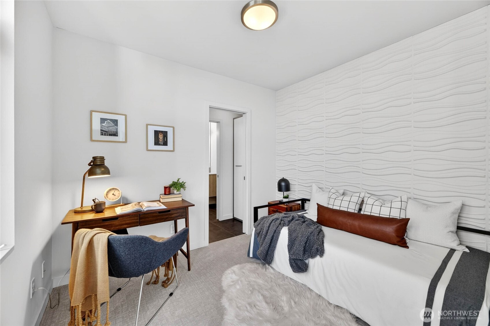 4153 California Avenue Southwest Seattle, WA 98116 - Photo 19 of 31