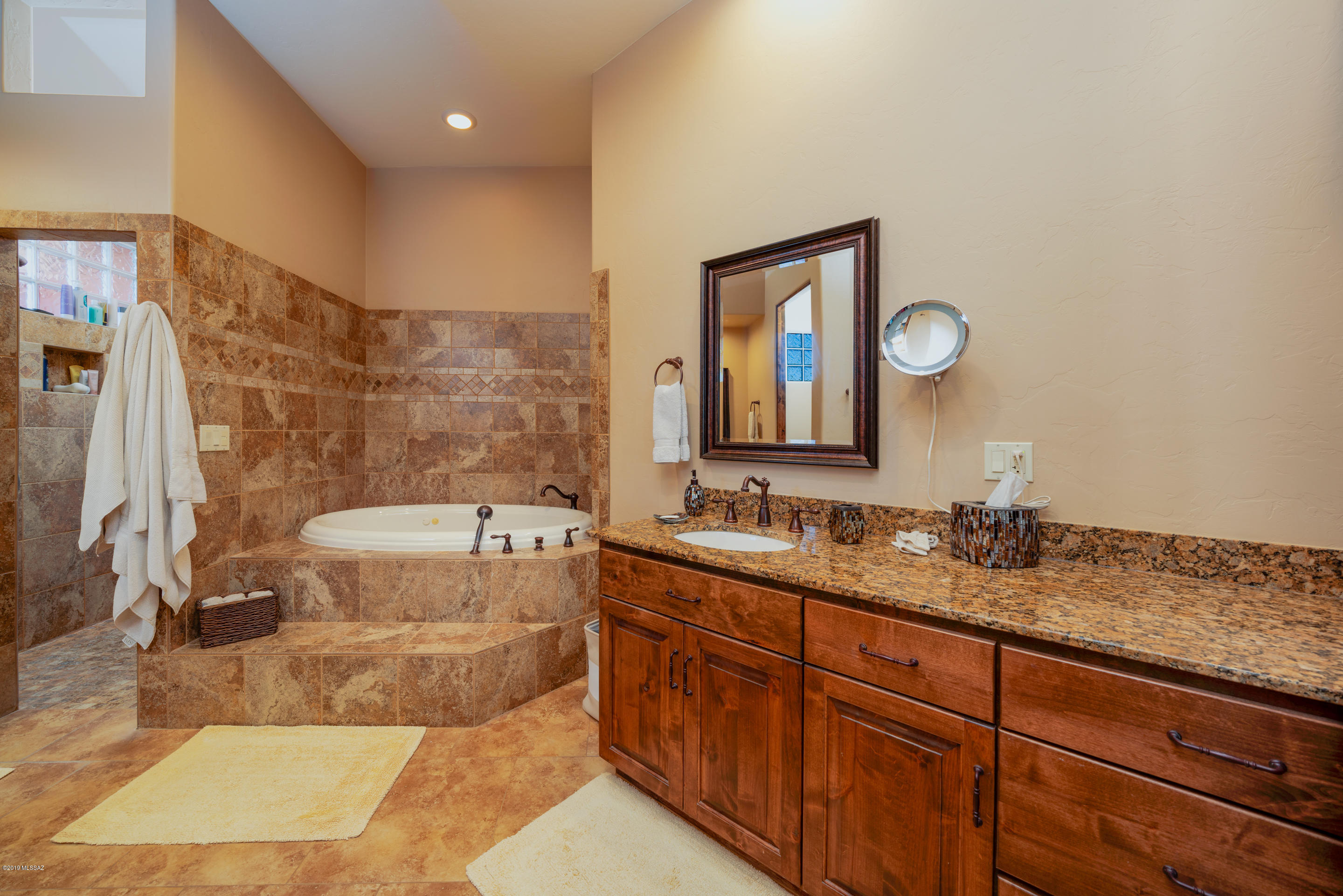 4816 West Sunset Road Tucson, AZ 85743 - Photo 15 of 31 Gallery Image 15