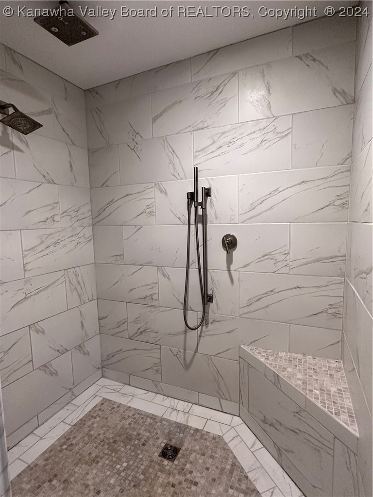 1556 Emma Road Kenna, WV 25248 - Photo 21 of 41 Gallery Image 21