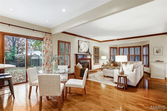 $499,000 | 15 Webster Oaks Drive, St. Louis, MO 63119