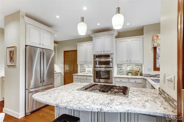 $499,000 | 15 Webster Oaks Drive, St. Louis, MO 63119