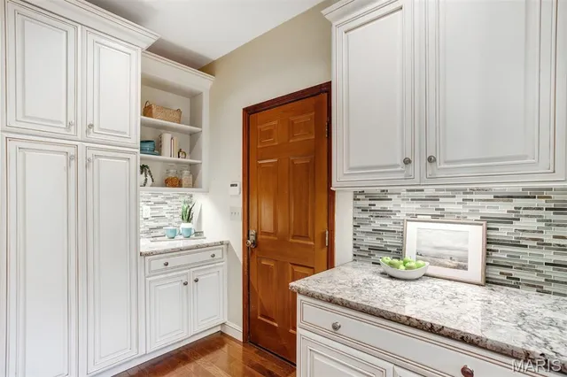 $499,000 | 15 Webster Oaks Drive, St. Louis, MO 63119