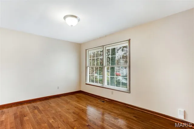 $499,000 | 15 Webster Oaks Drive, St. Louis, MO 63119