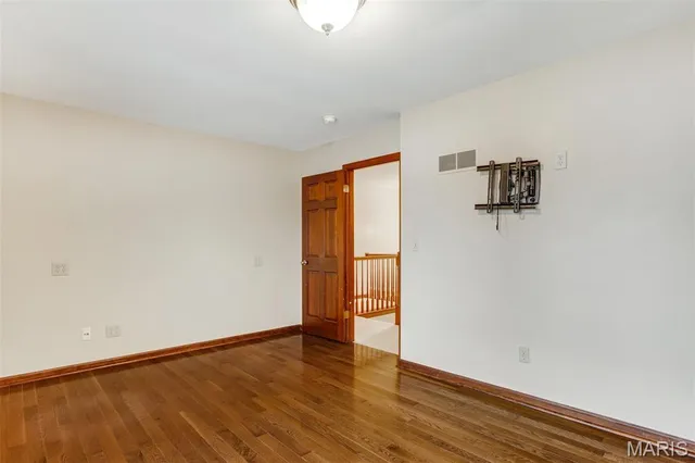 $499,000 | 15 Webster Oaks Drive, St. Louis, MO 63119