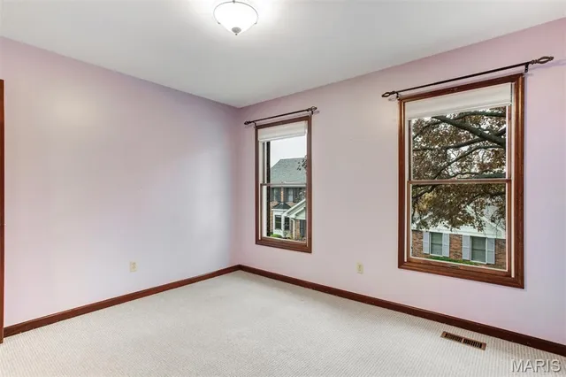 $499,000 | 15 Webster Oaks Drive, St. Louis, MO 63119