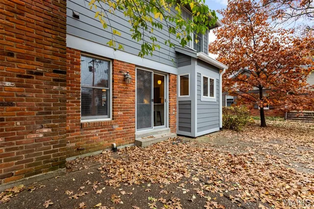 $499,000 | 15 Webster Oaks Drive, St. Louis, MO 63119