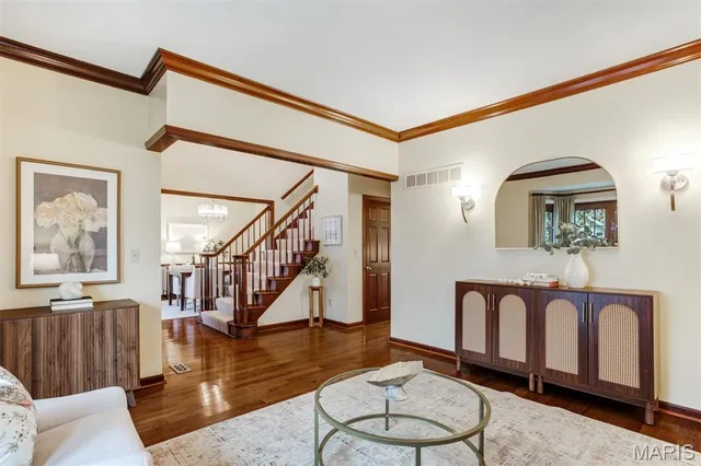 $499,000 | 15 Webster Oaks Drive, St. Louis, MO 63119