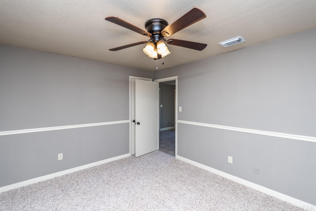 6151 Azalea Road Pensacola, FL 32504 - Photo 11 of 28