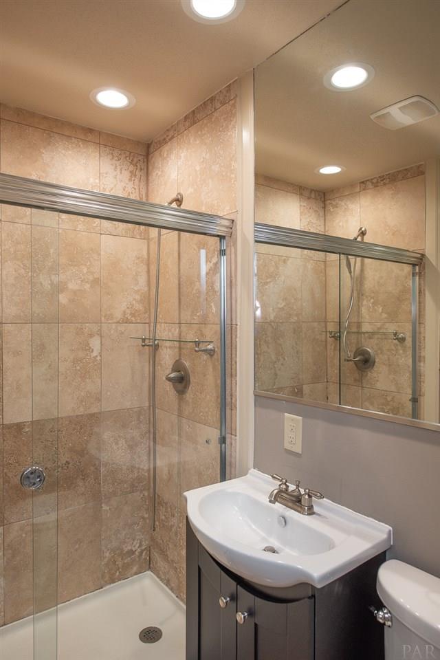 6151 Azalea Road Pensacola, FL 32504 - Photo 15 of 28