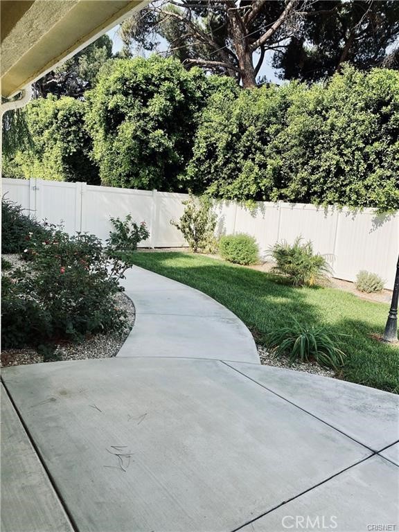 19238 Arminta Street Reseda, CA 91335 - Photo 22 of 61 a view of outdoor space and garden