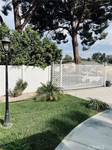 $6,000 | 19238 Arminta Street, Reseda, CA 91335