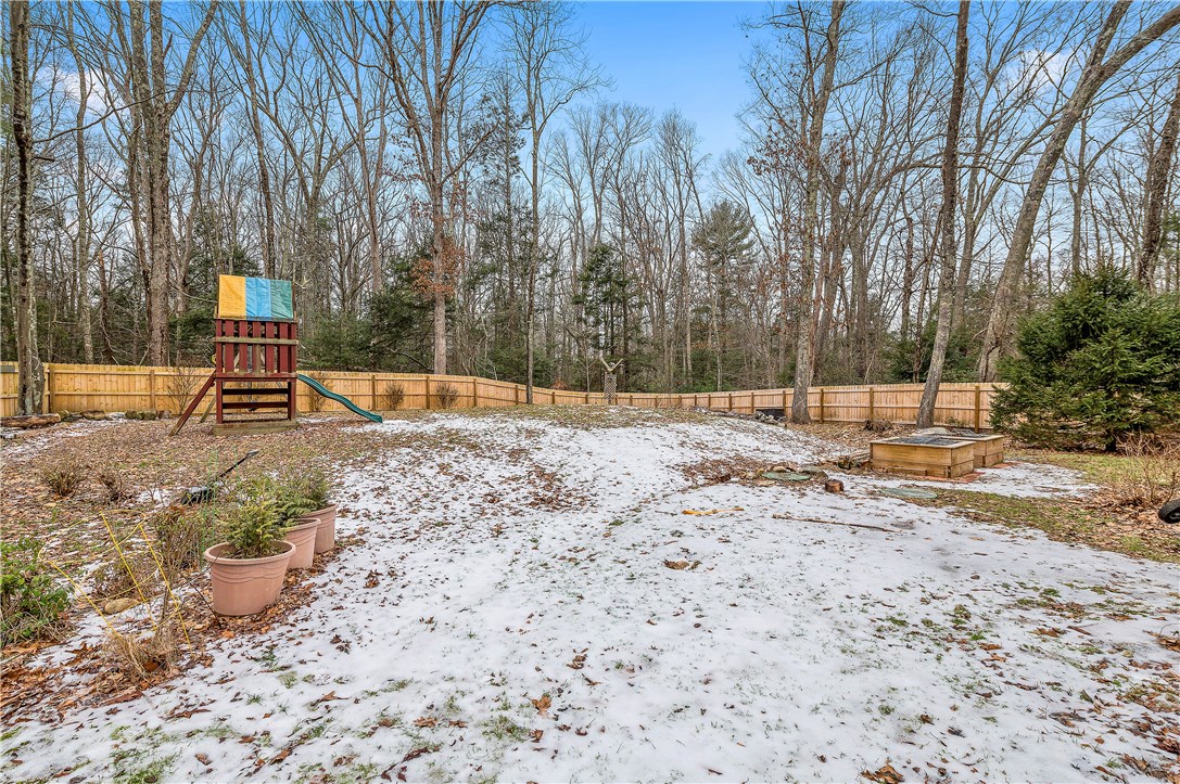 671 Reservoir Road Burrillville, RI 02859 - Photo 4 of 31