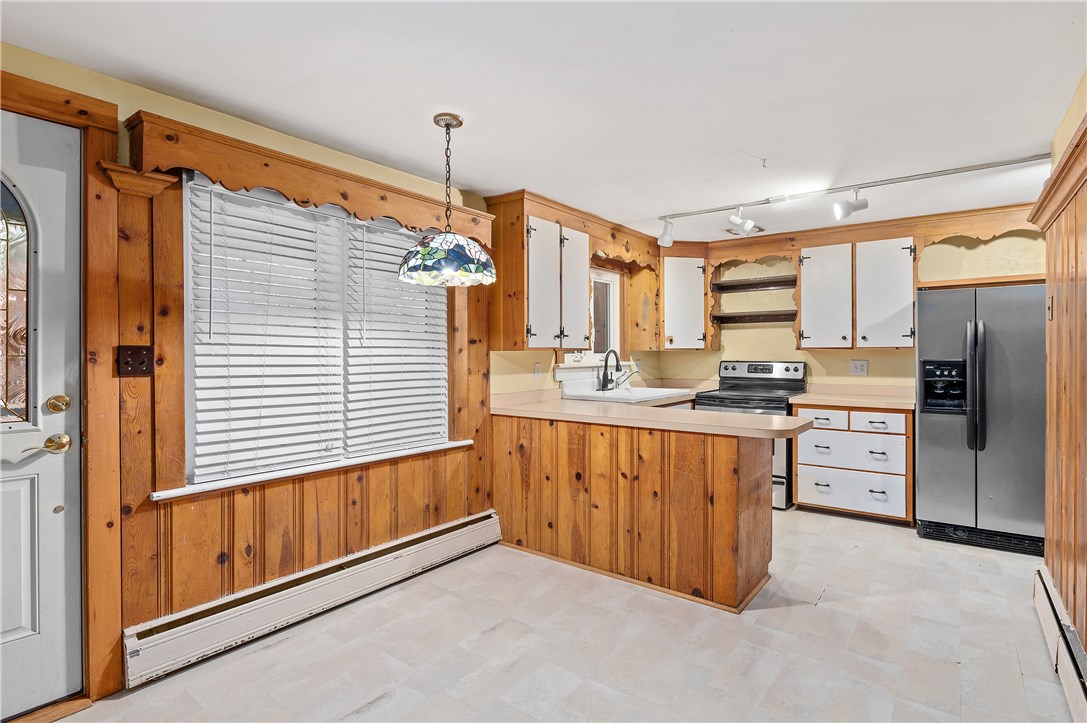 671 Reservoir Road Burrillville, RI 02859 - Photo 10 of 31