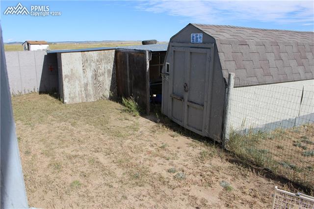 22425 Spencer Road Calhan, CO 80808 - Photo 19 of 27 Gallery Image 19