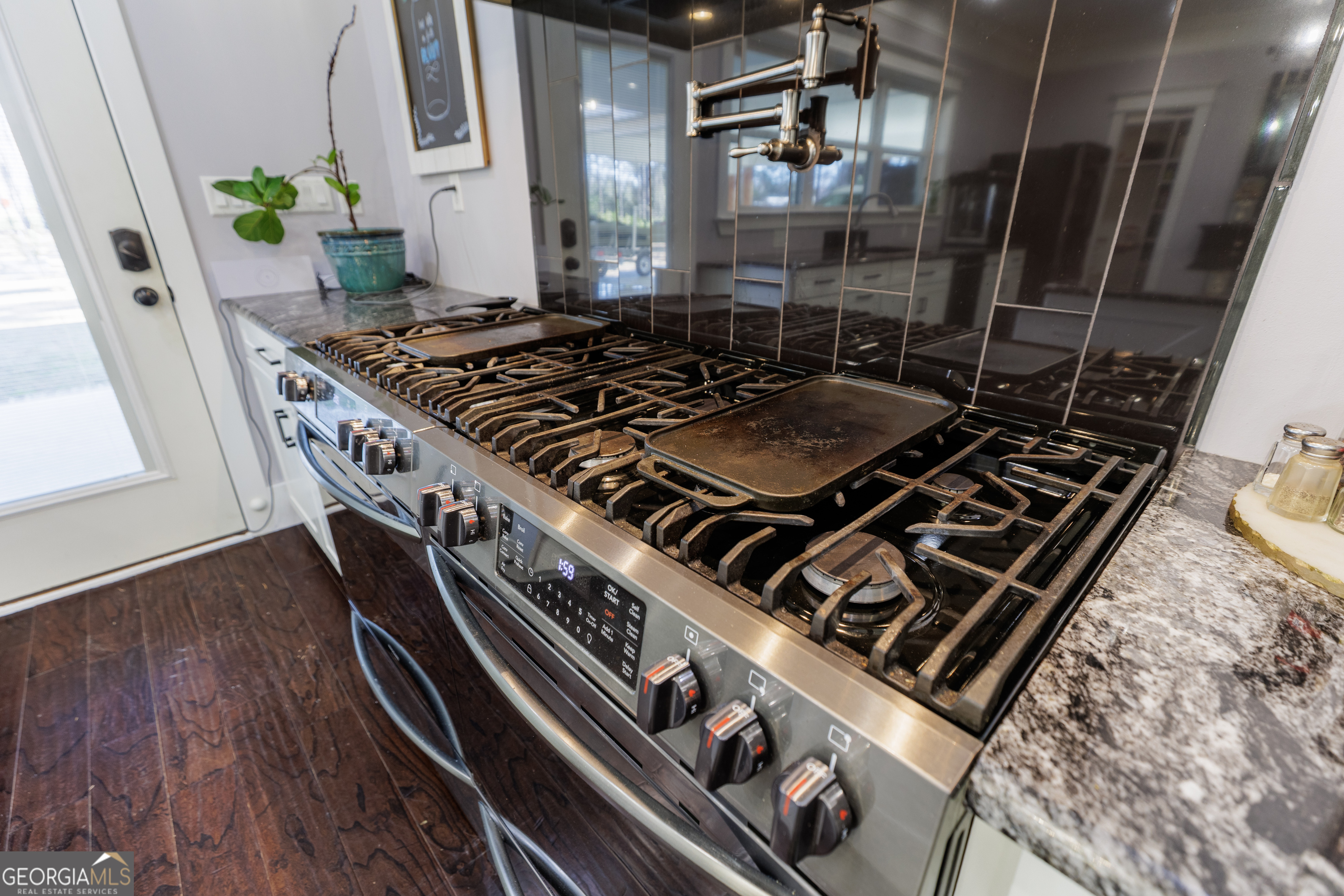 219 Buck Griffis Road Homerville, GA 31634 - Photo 15 of 48